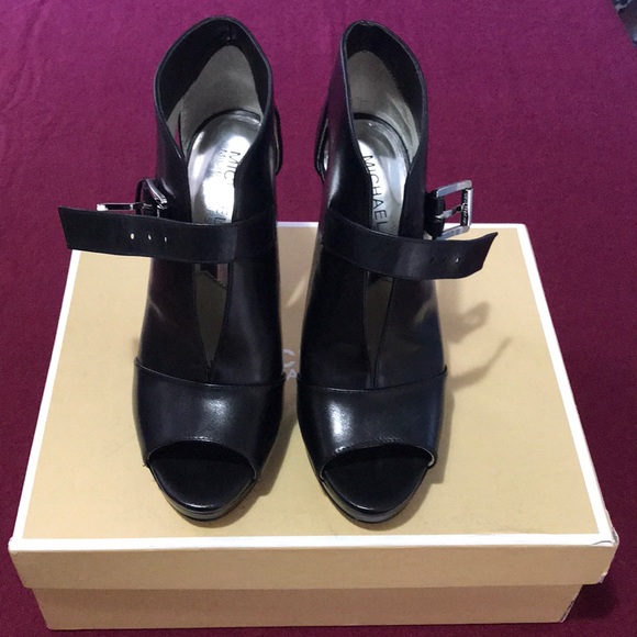 michael kors griffin booties